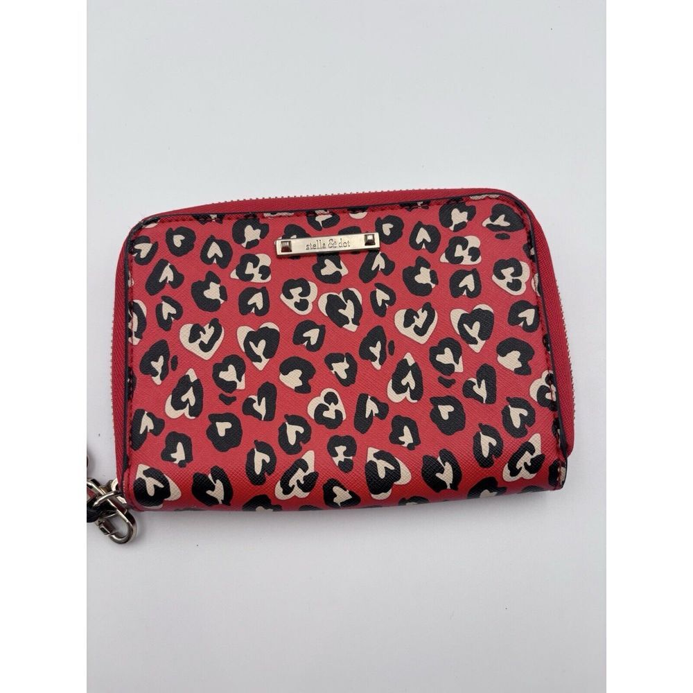 Stella And dot Chelsea Tech‎ Wallet, Wristlet Red Leopard 2742